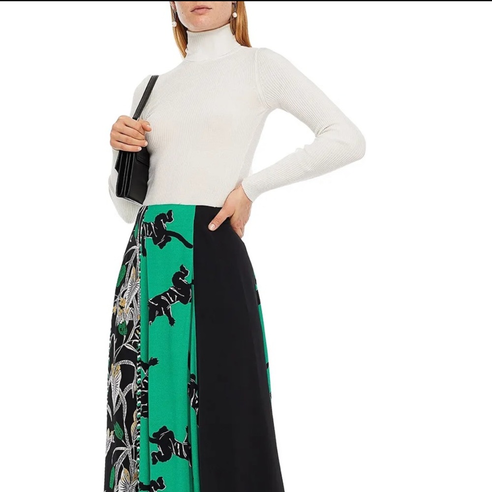 Diane Von Furstenburg Jeffrey Asymmetrical Print Skirt in 3d Chain Green NWT